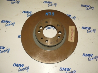BMW5,8 E31/34 M5 850 CSi přední brzdový kotouč