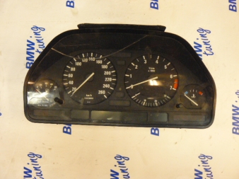 BMW 5 E34 PALUBNÍ BUDÍKY