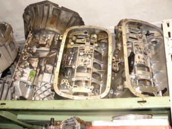 OBAL AUTOMATICKÉ PŘEVODOVKY BMW