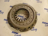 BMW  5  7  8  PRITLACAK SPOJKY MOTOR M60